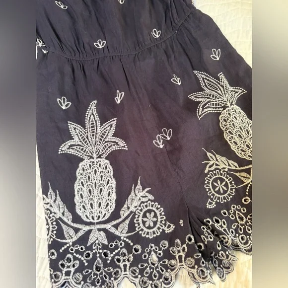 Farm Rio Embroidered Linen Romper NWT - Picture 6 of 8